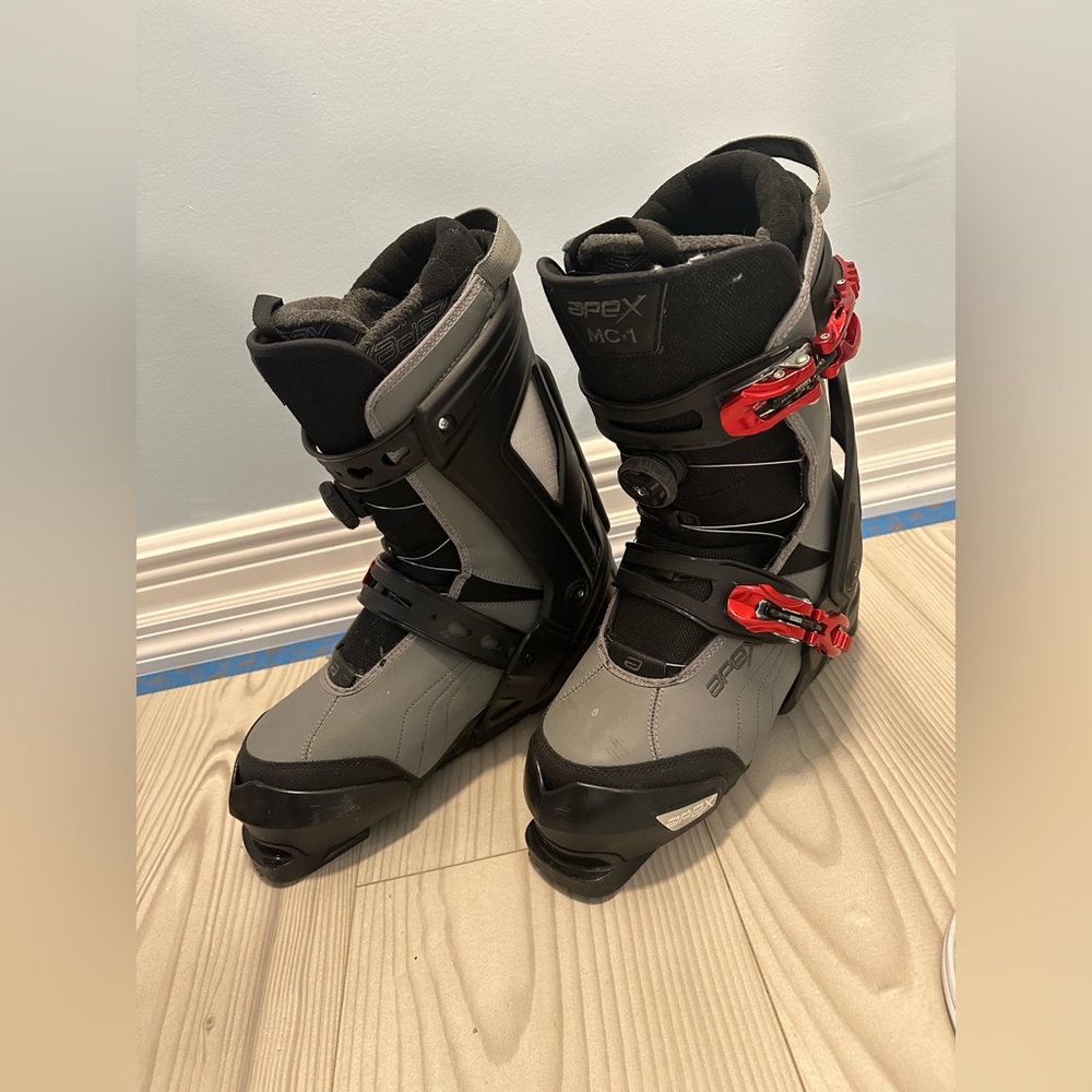 Apex MC-1 Men’s ski boot size 29.0